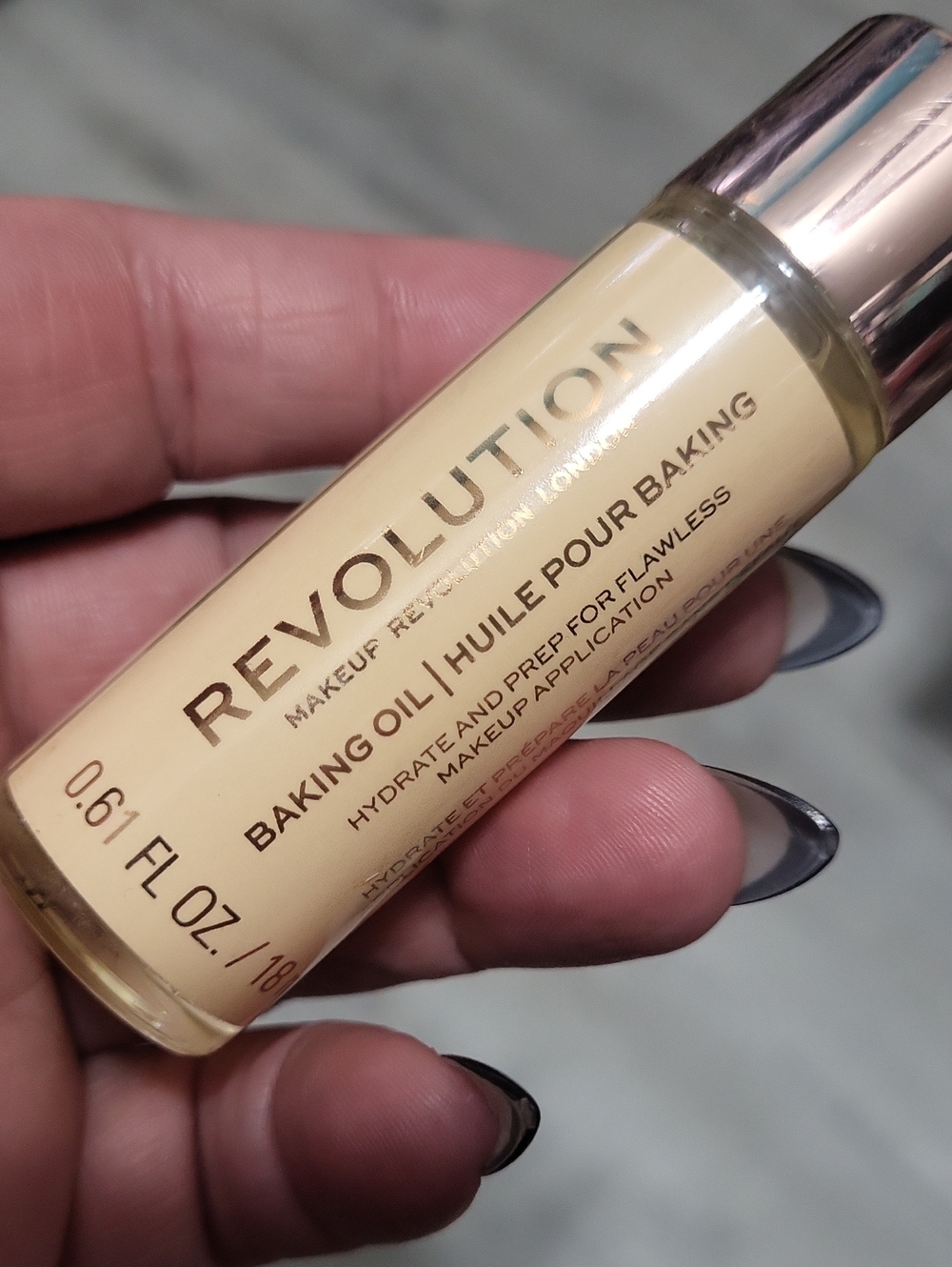 Revolution Baking Oil Hydrating Makeup Prep -